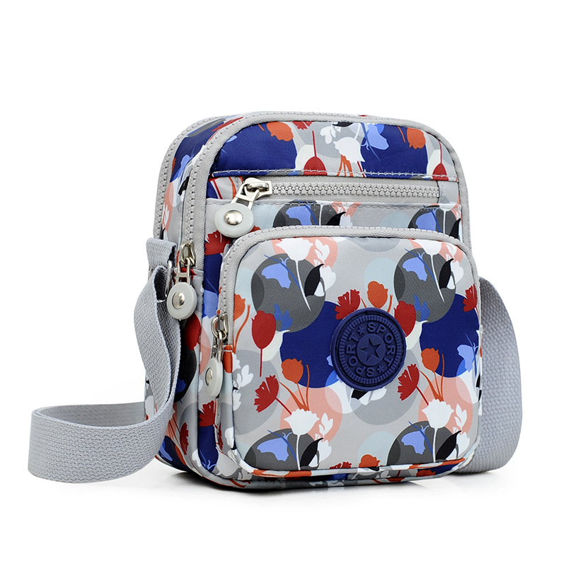 🎁Fashionable Lightweight Bag with Multi-pocket Design💎