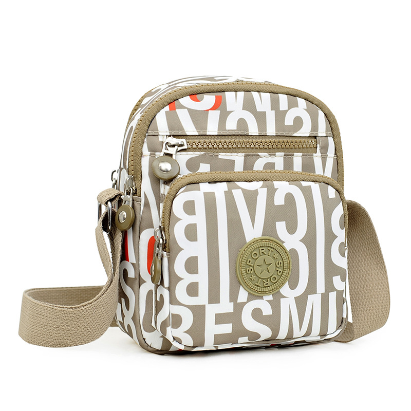 🎁Fashionable Lightweight Bag with Multi-pocket Design💎